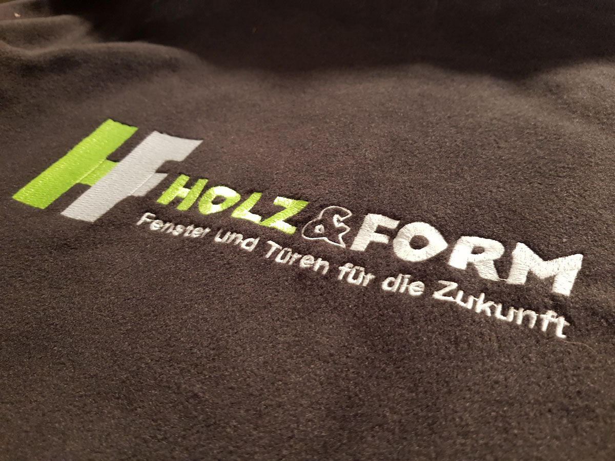 Referenz_Stickerei_Firma_Holz-und-Form